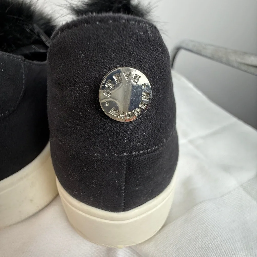 Steve Madden Black Furry Slip-On‎ Sneakers